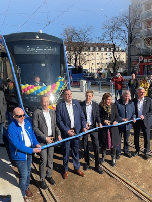 Es geht los: Die Tram 14 fährt zum ersten Mal!